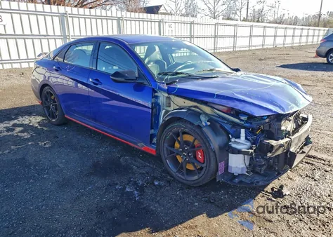 2024 Hyundai Elantra N z USA, uszkodzony, nr VIN KMHLW4DK8RU020285